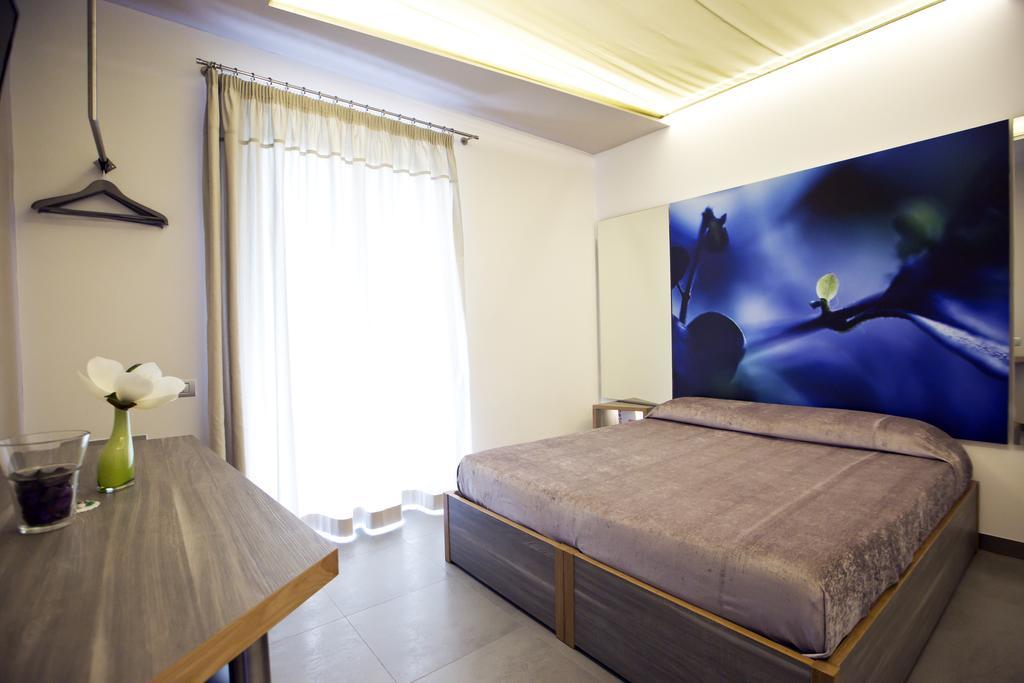Hotel Tiro A Volo Поццуоли Экстерьер фото
