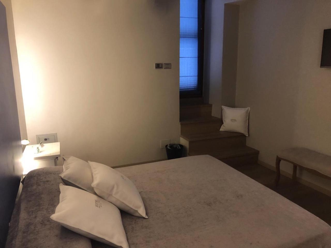 Hotel Tiro A Volo Поццуоли Экстерьер фото